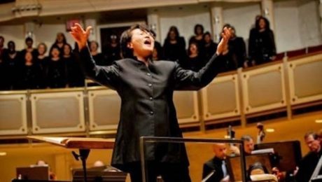 Mei-Ann Chen conducts at Sinfonietta's annual Martin Luther King Jr. tribute concert in 2018.