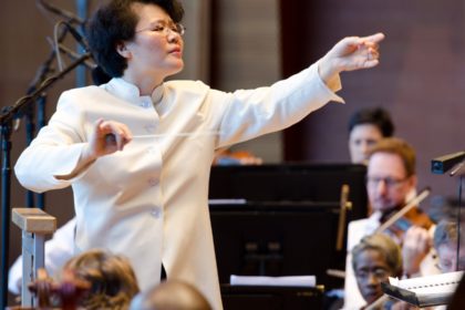 Mei-Ann Chen conducts the opening concert of the Sinfonietta's 2013-14 season